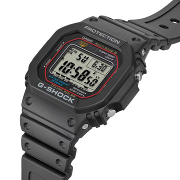 Casio G-Shock GW-M5610U-1 Solar με μαύρο καουτσούκ λουράκι και ψηφιακό καντράν.